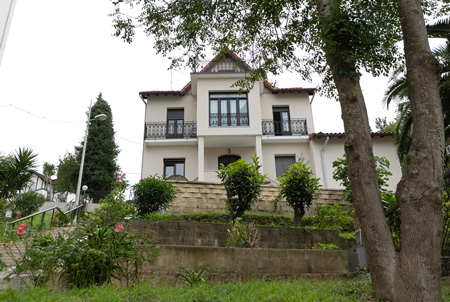 rehabilitación de fachada en Gipuzkoa: fachada ventilada en Alaiondo, egia, donostia